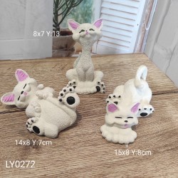 LY0272 ÜÇLÜ KEDİ